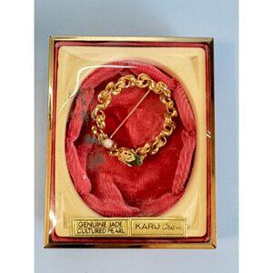 Vintage Karu Arke Inc. Genuine Jade & Cultured Pearl Gold-Tone Circle Brooch